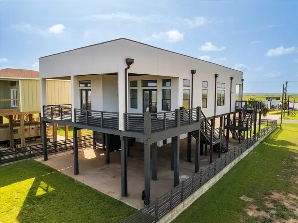 1402 County Road 230 #230, Bay City, TX 77414
