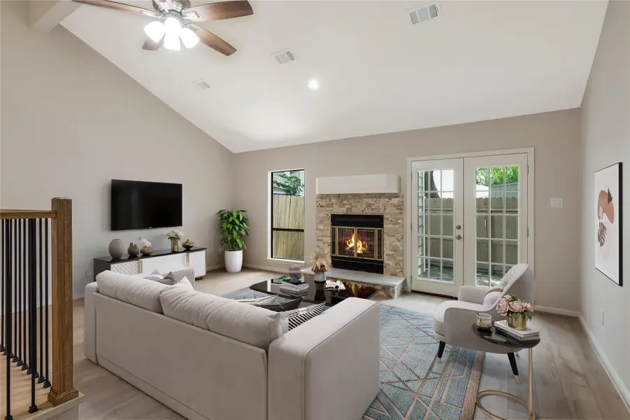 3802 Knollcrest Drive, Montgomery, TX 77356 - Image #2