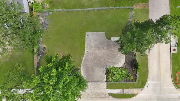 1620 Odd Fellow Street, Conroe, TX 77301