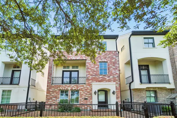 9443 Fannin Street, Houston, TX 77045