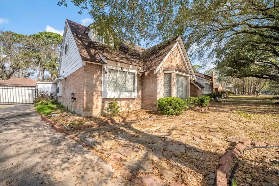 618 Cypresswood Drive, Spring, TX 77388 - #2