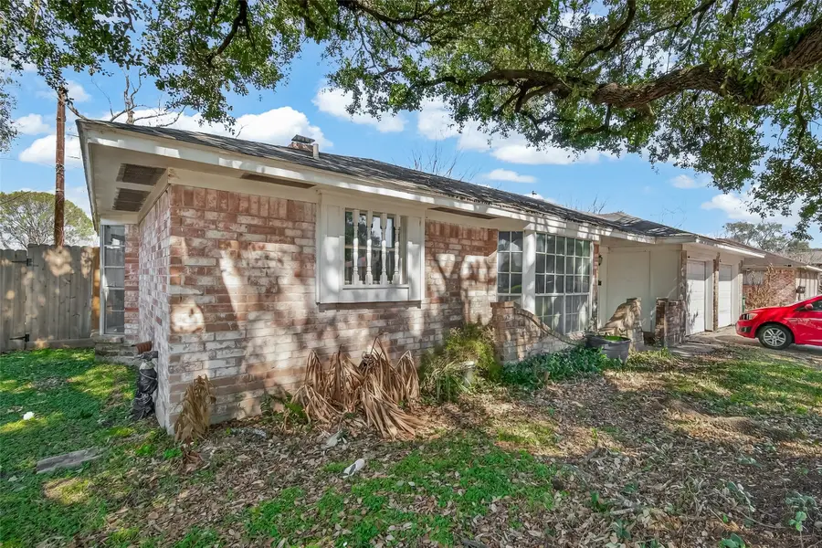 9326 Willow Meadow Drive, Houston, TX 77031 - #2