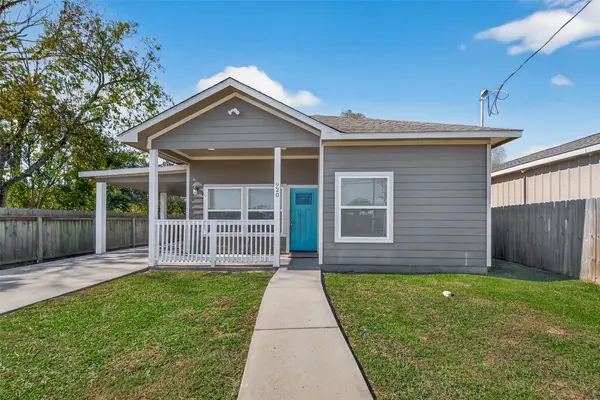 920 Kellogg Street, Houston, TX 77012