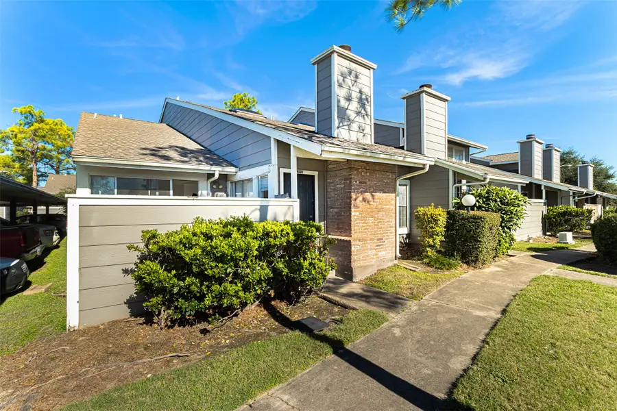 12232 Bob White Drive #122, Houston, TX 77035 - Image #3