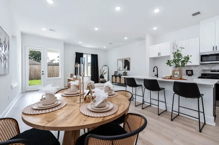 5803 Hardy Street, Houston, TX 77009 - #2