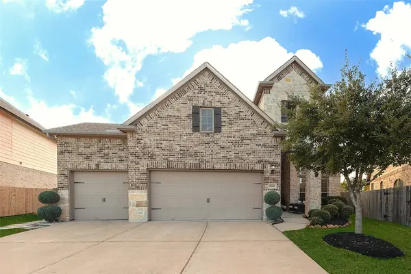 9869 Western Sky Drive, Brookshire, TX 77423