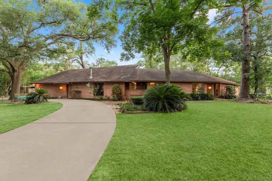 9809 Neuens Road, Houston, TX 77080 - Image #2