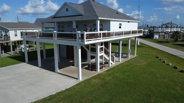 2429 Sand Bar Lane, Crystal Beach, TX 77650