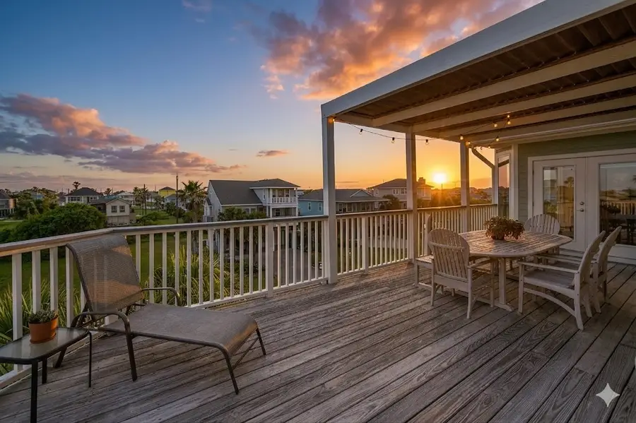 13951 Pirates Beach Boulevard, Galveston, TX 77554 - #2