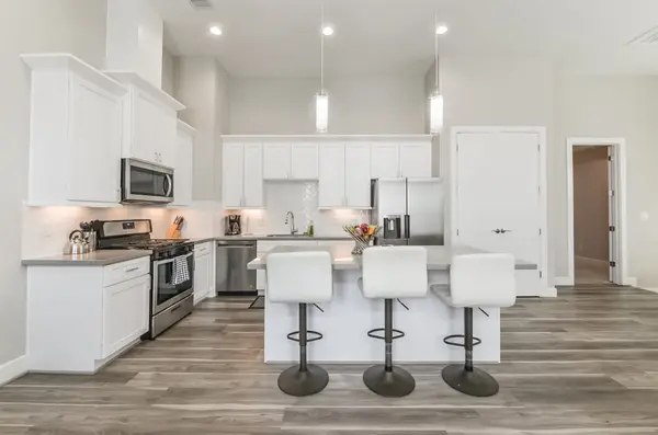 5902 Gardendale Drive #B, Houston, TX 77092