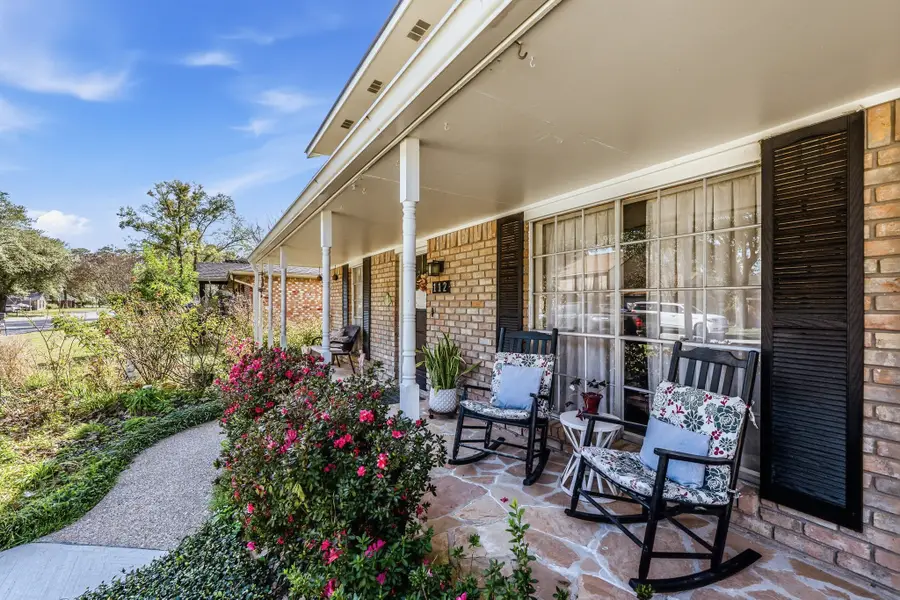 112 Elmwood Street, Huntsville, TX 77320 - Image #2