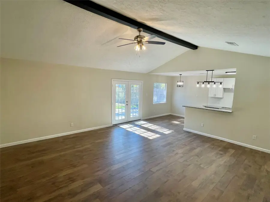 308 E Dumble Street, Alvin, TX 77511 - Image #3