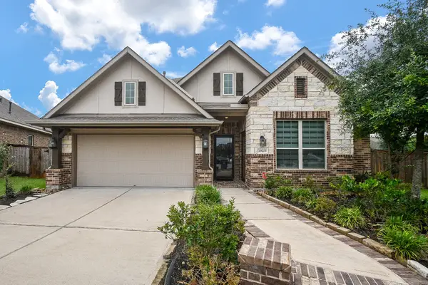 19203 Presa Canyon Drive, Cypress, TX 77433