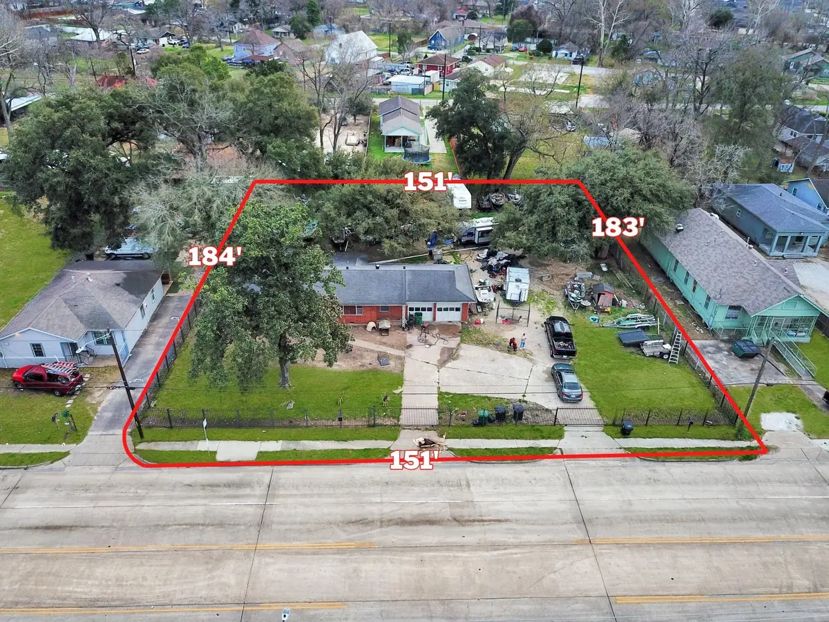 899 W Little York Road, Houston, TX 77091 - Image #1