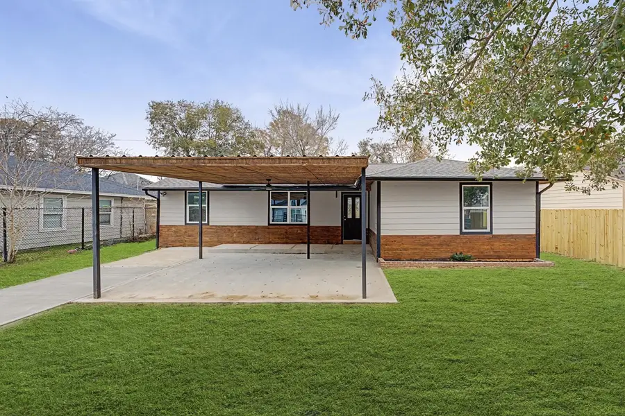 5719 Southwind Street, Houston, TX 77033 - #3