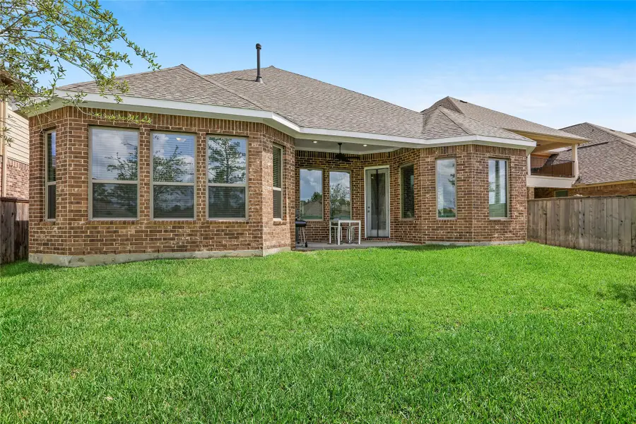 50 Wyatt Oaks Drive, The Woodlands, TX 77375 - #2