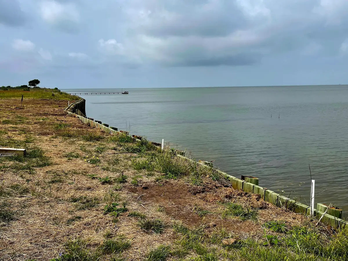 1780 County Road 372 Road, Palacios, TX 77465 - Image #1