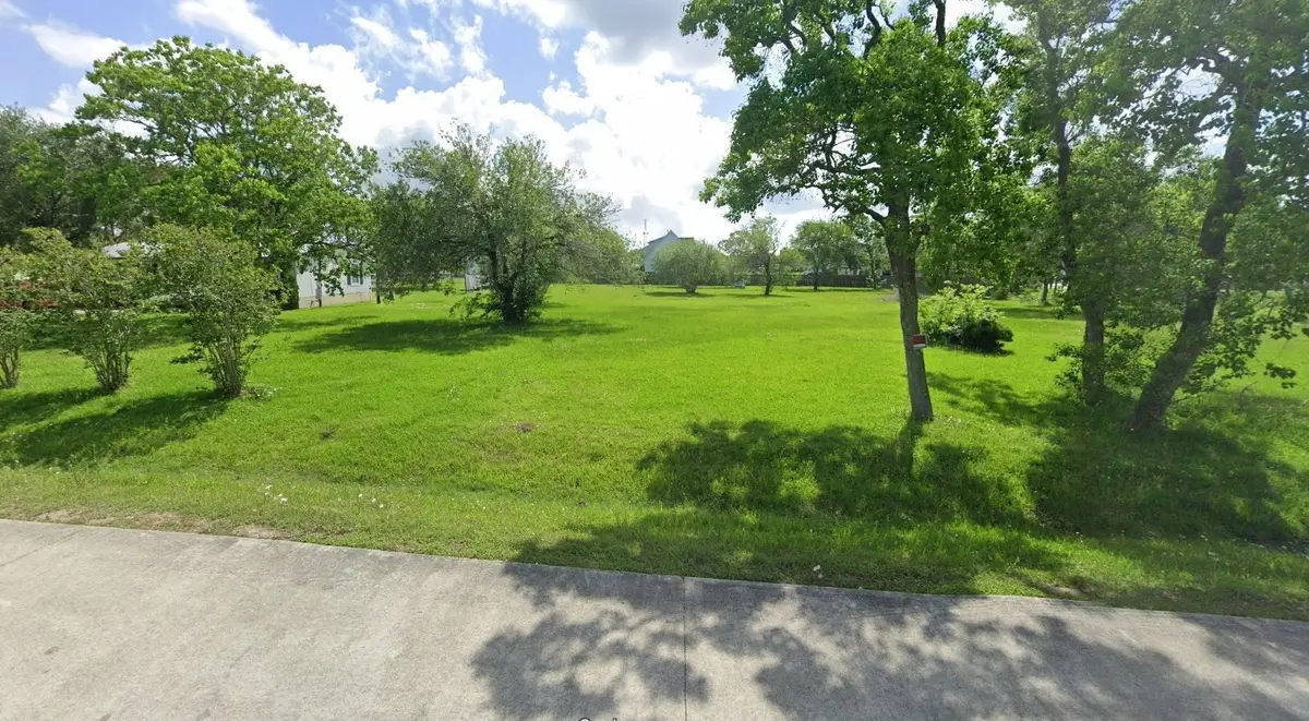 4127 Grand Boulevard, Dickinson, TX 77539 - Image #1