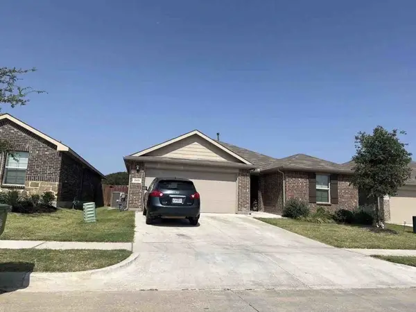 545 Bronze Circle W, Springtown, TX 76082