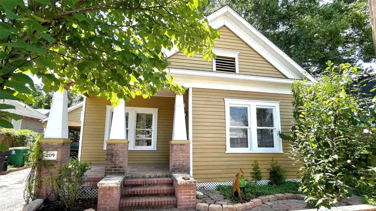 209 Walton Street, Houston, TX 77009 - Image #1