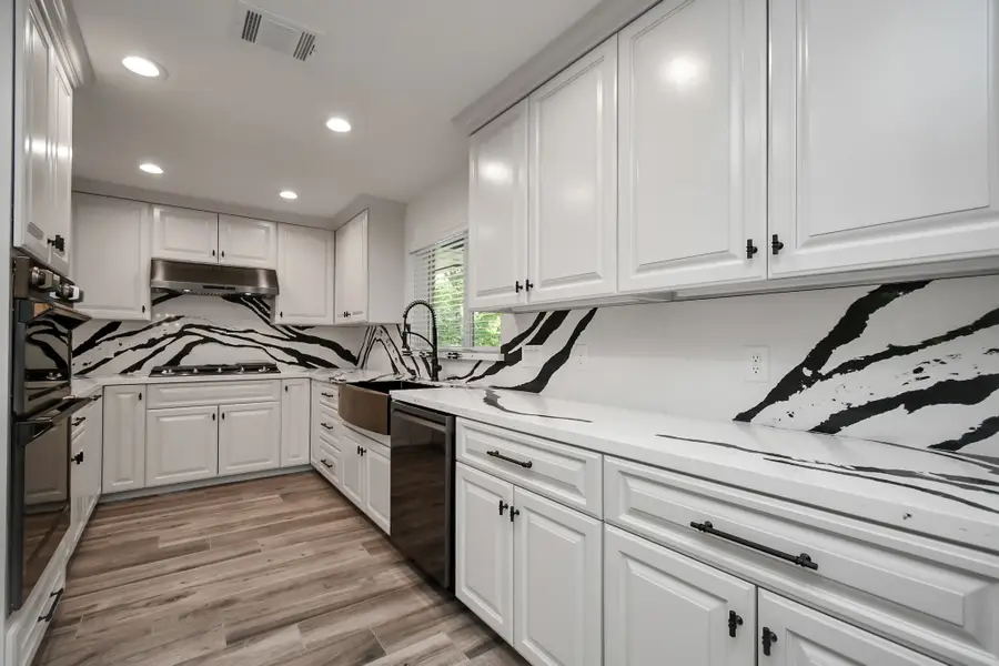 1805 East Avenue, Katy, TX 77493 - Image #2