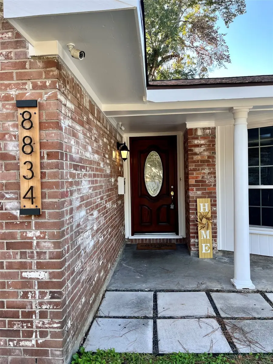 8834 Mcavoy Drive, Houston, TX 77074 - Image #2