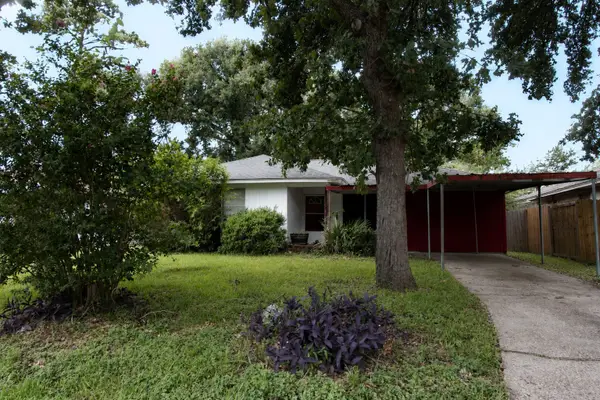 10217 Cheeves Drive, Houston, TX 77016