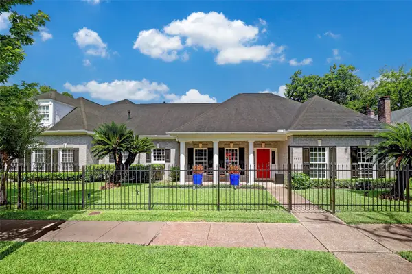 4401 Roseland Street, Houston, TX 77006