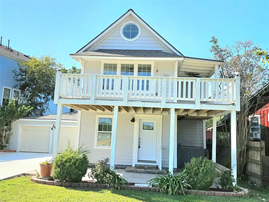 532 Bayshore Drive, La Porte, TX 77571 - Image #3