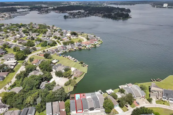 127 Capetown, Conroe, TX 77356