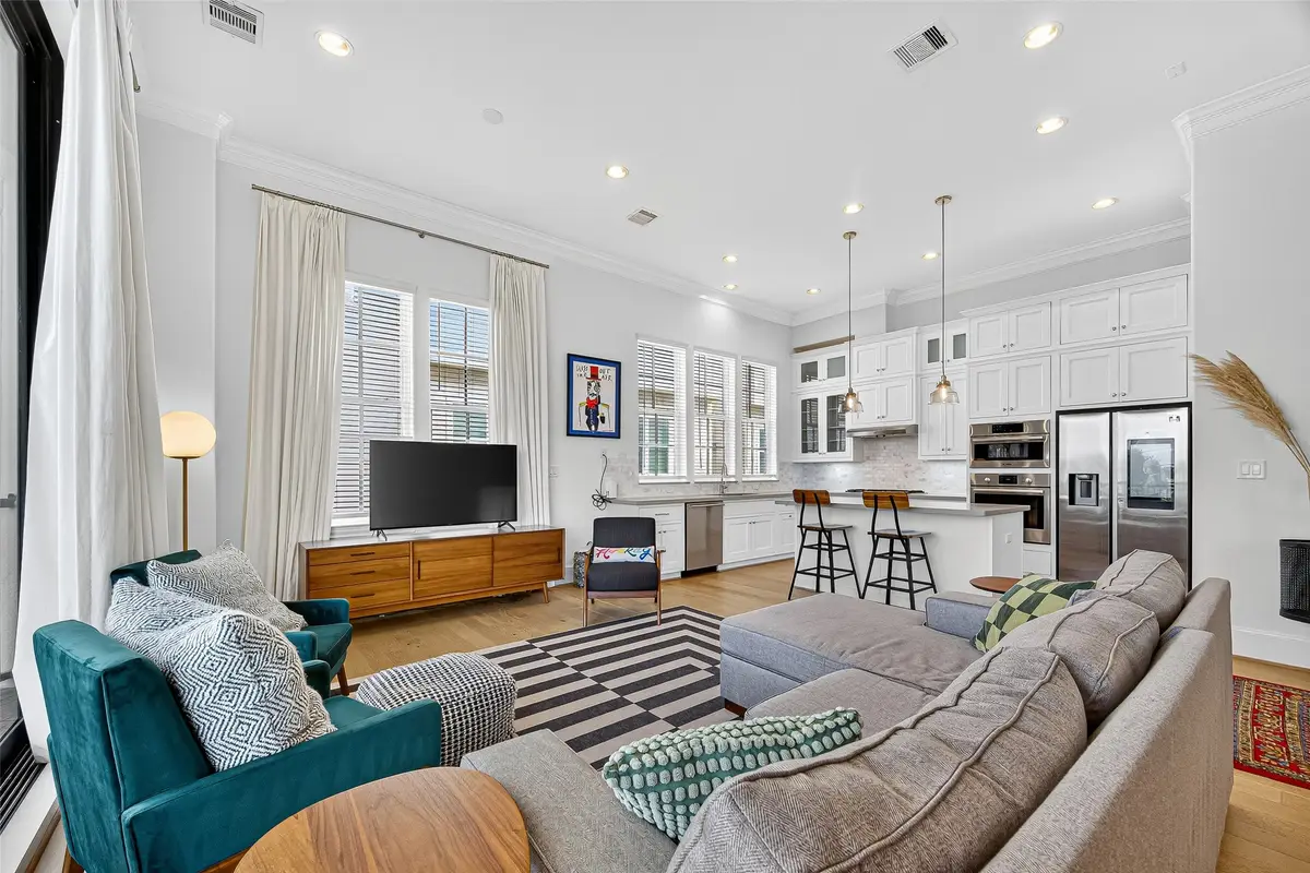 6240 Kansas Street, Houston, TX 77007 - #1