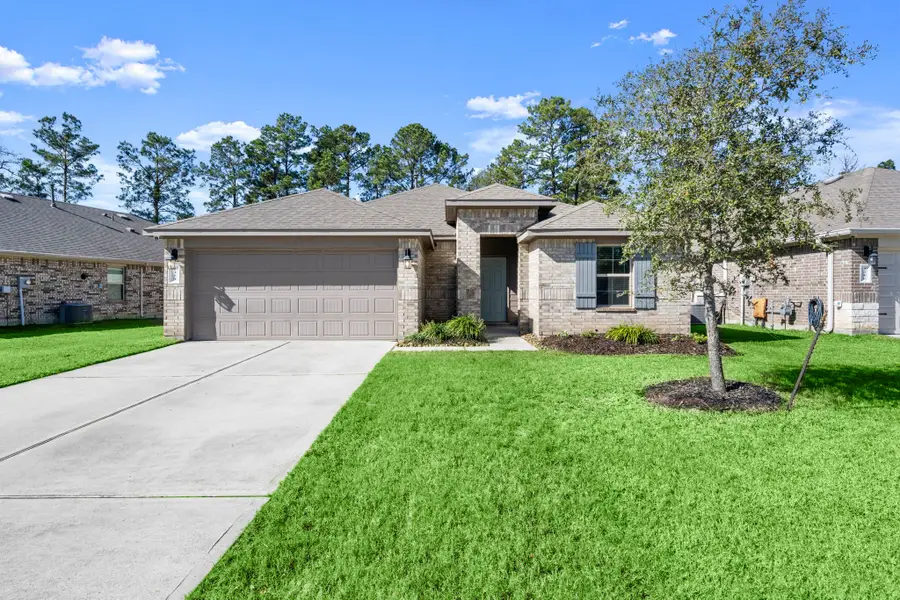 2350 Strong Horse Drive, Conroe, TX 77301 - Image #2