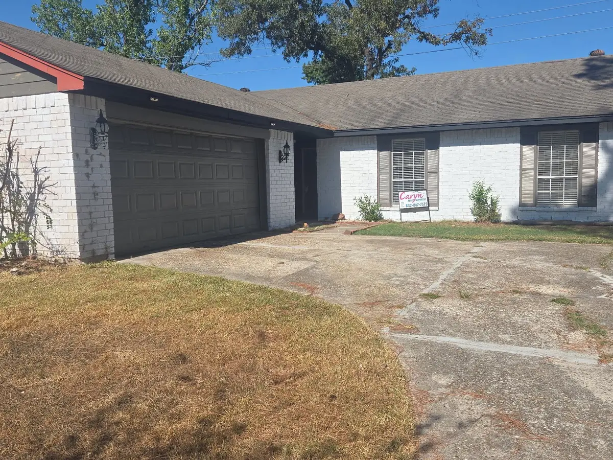 5927 Sunnygate Drive, Spring, TX 77373 - Image #1