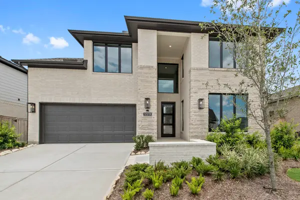 12319 Big Pine Creek Drive, Cypress, TX 77433