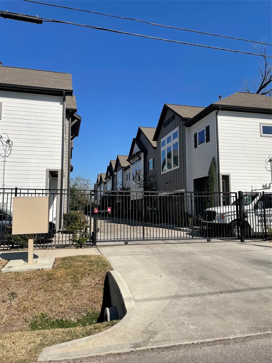 769 Paul Quinn Street, Houston, TX 77091 - #2