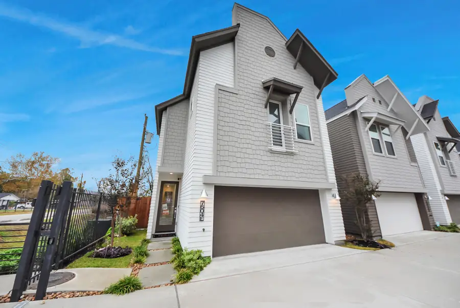 7504 Carver Road #D, Houston, TX 77088 - Image #3