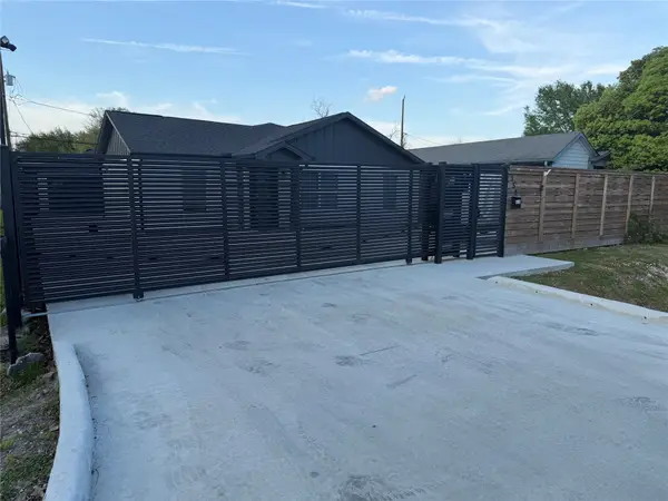153 Robmore Street, Houston, TX 77076