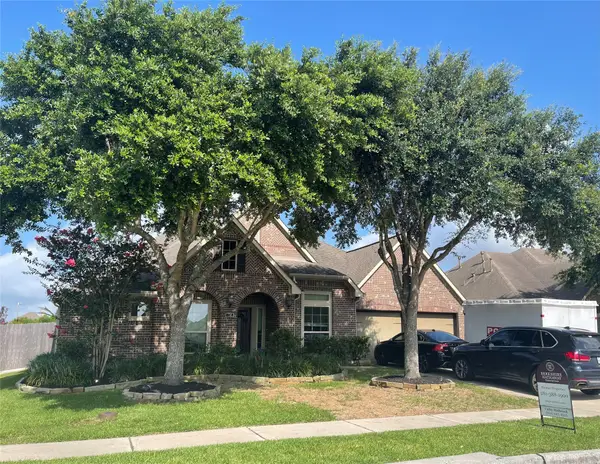 730 Cumberland Ridge Lane, League City, TX 77573