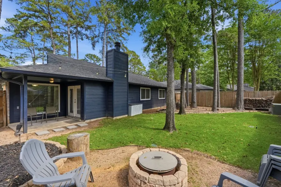 11 Rock Pine Court, The Woodlands, TX 77381 - #2