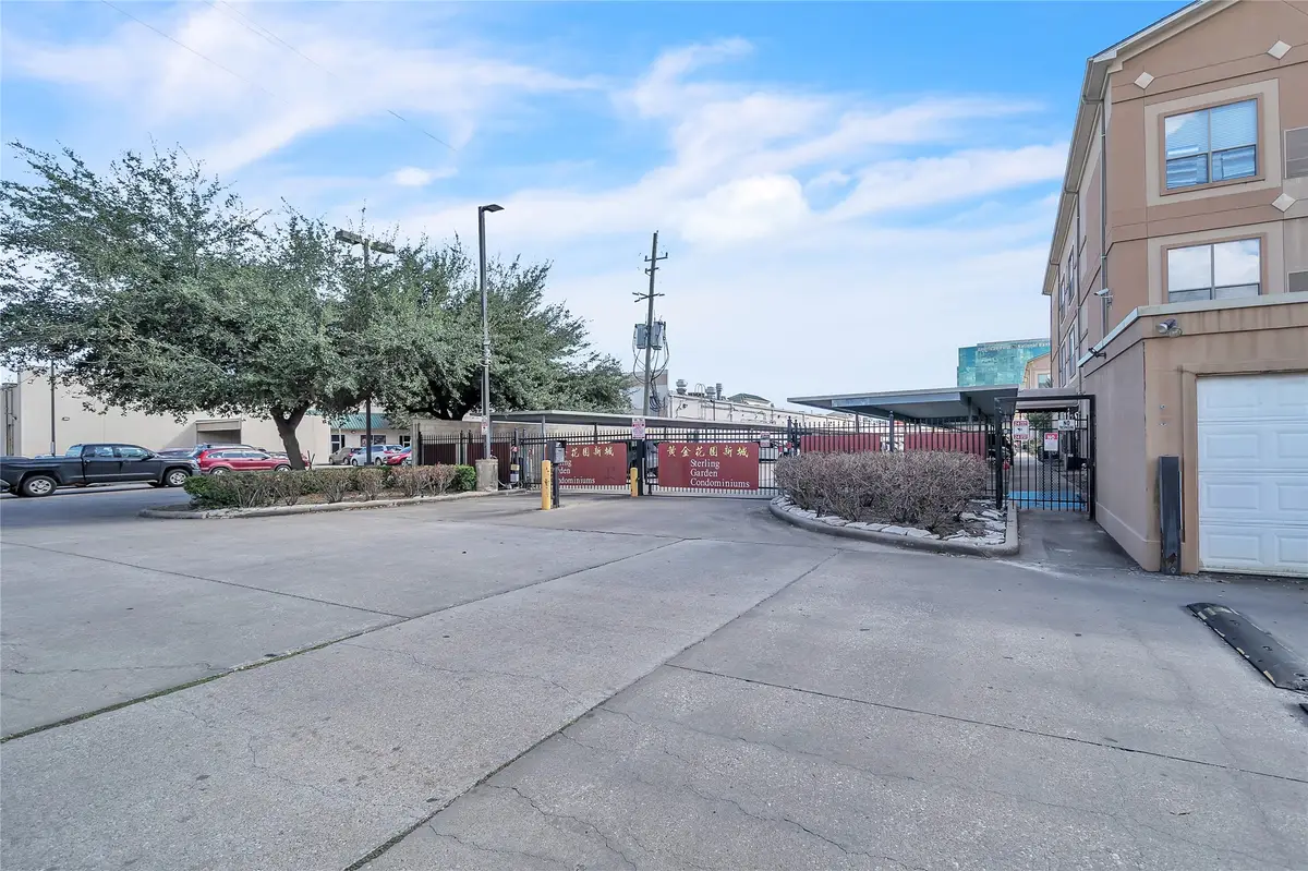 6633 W Sam Houston Parkway S #1G, Houston, TX 77072 - Image #1