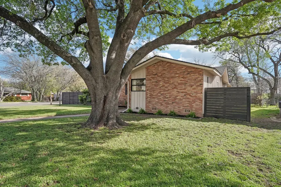 2141 Hermanson Drive, Waco, TX 76710 - #3