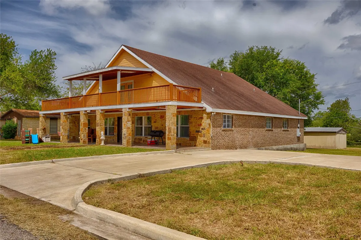113 Thiele Drive, Yoakum, TX 77995 - #1