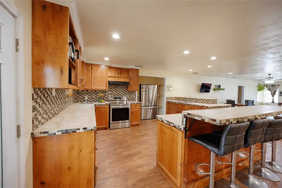 113 Thiele Drive, Yoakum, TX 77995 - #2