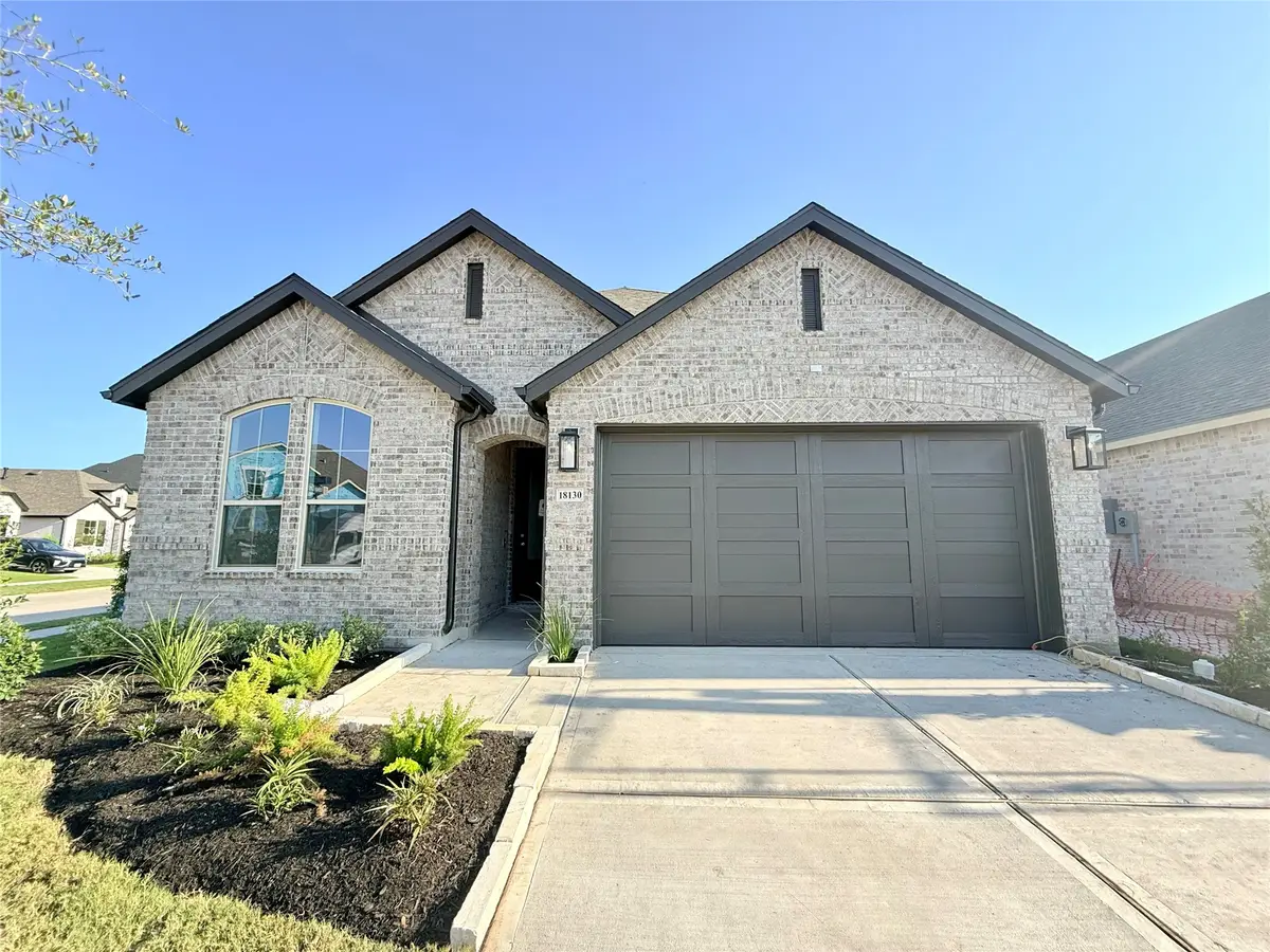 18130 Sunlit Oasis Drive, Webster, TX 77598 - #1