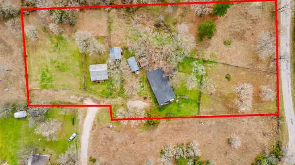 6 Jenkins Spur, Huntsville, TX 77320