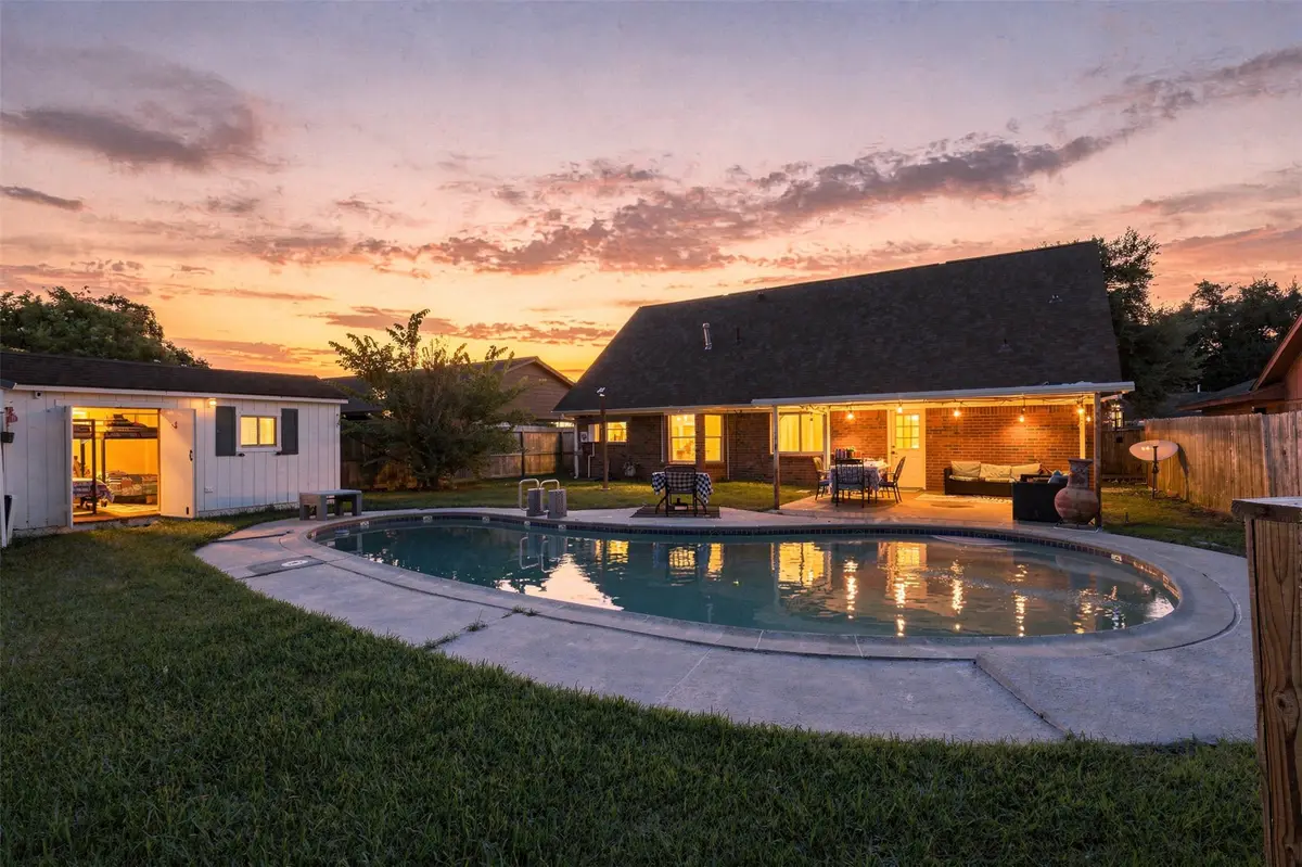 4124 Gallant Fox Drive, Pasadena, TX 77503 - #1