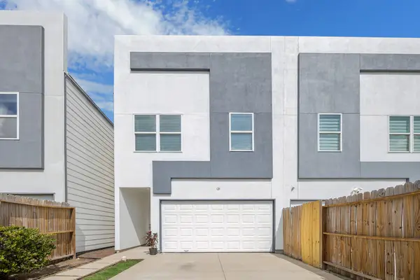 205 E 43rd Street, Houston, TX 77018