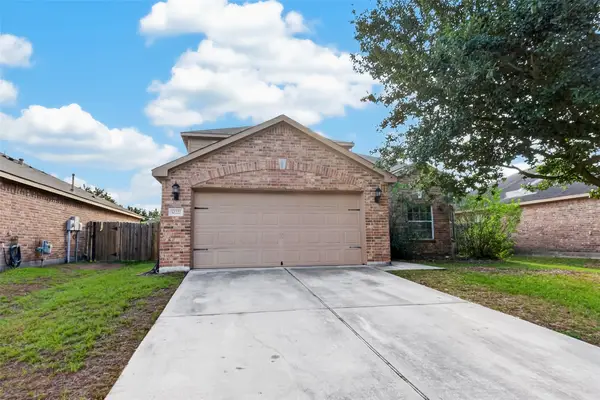 10221 Stone Gate Drive, Conroe, TX 77385