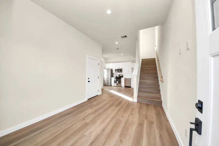 8025 Peachtree Street #C, Houston, TX 77016 - Image #3