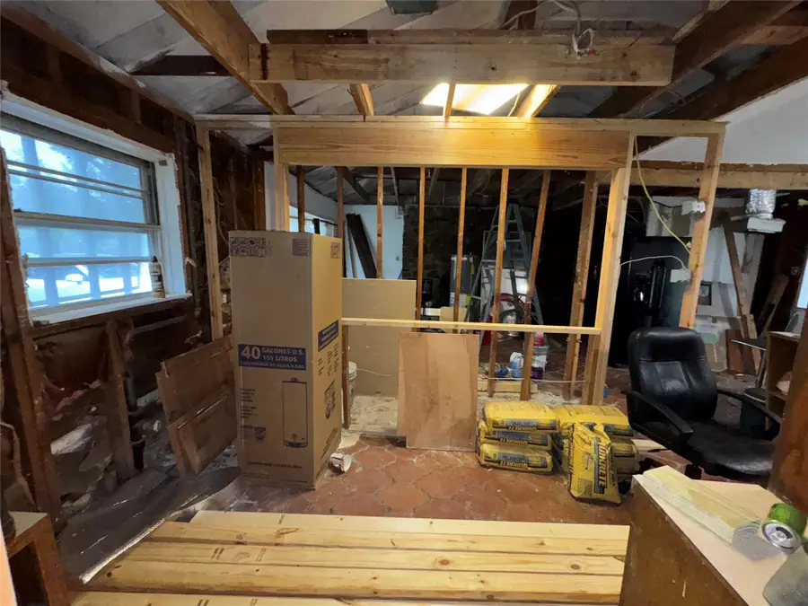 17211 Blairwood Drive, Houston, TX 77049 - Image #3